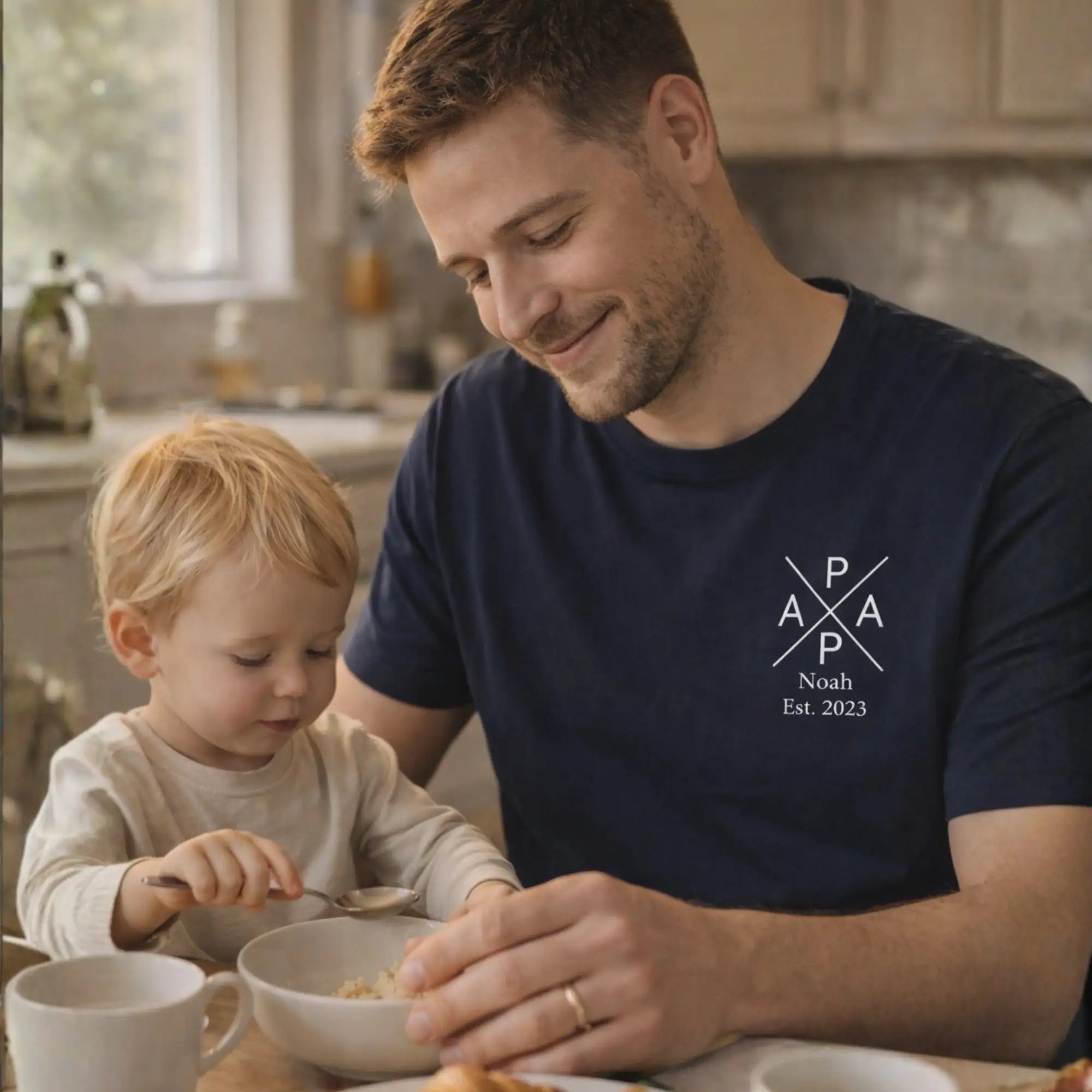 “PAPA Crossed” - Personalisiertes T-Shirt