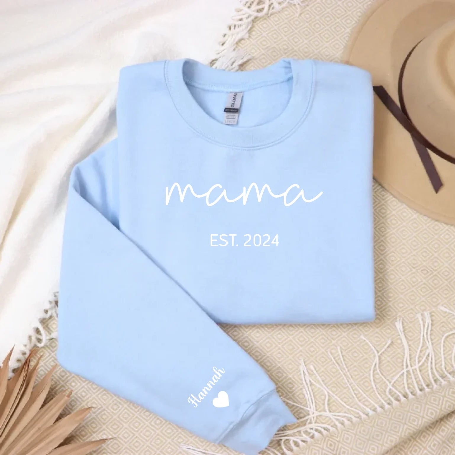 “Personalisiertes Mama-Sweatshirt” mit Kindernamen und Datum